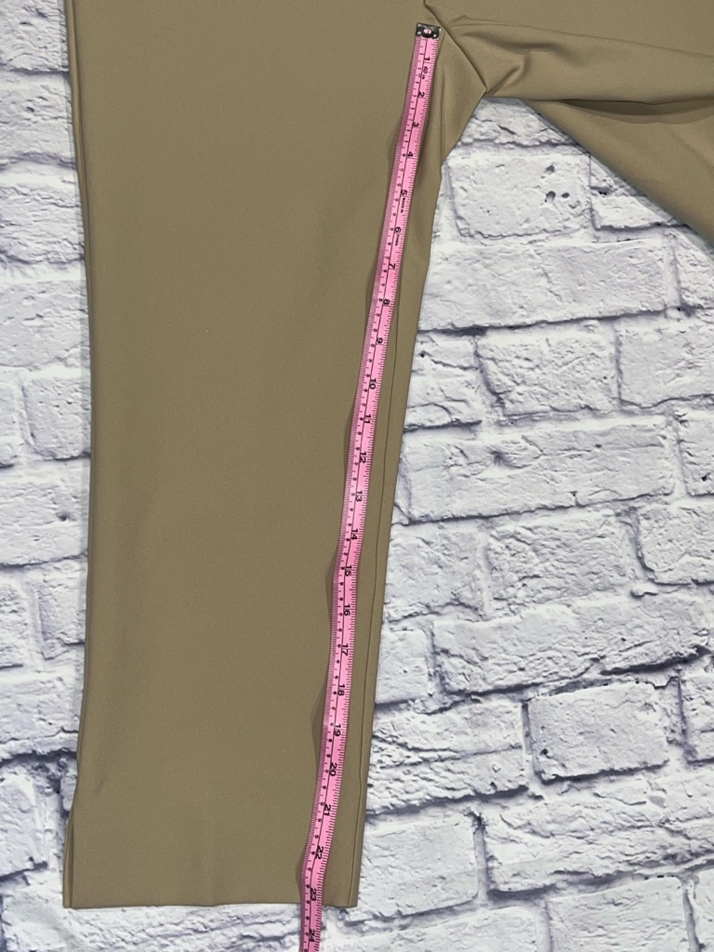 Rachel Zoe NEW Cropped Straight-Leg Pants in beige - Picture 8 of 10
